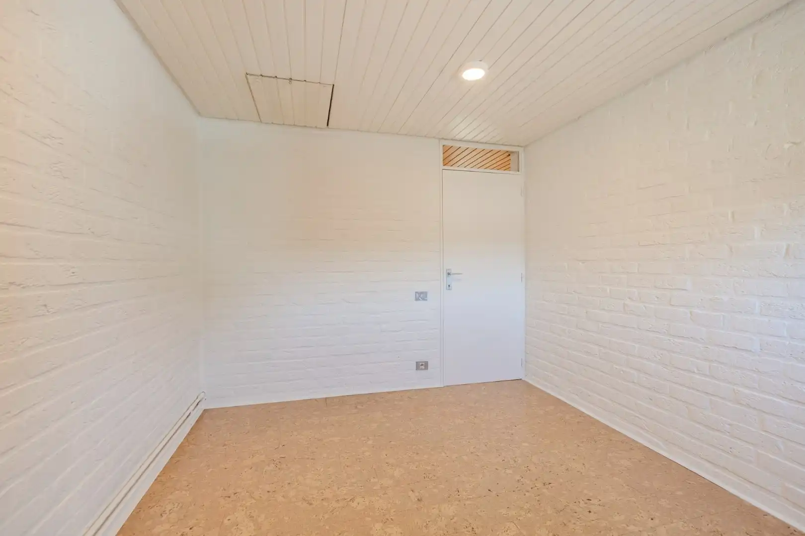 Instapklare woning met 3 SLPKS en leuke tuin in Mol - Ginderbuiten !  foto 16