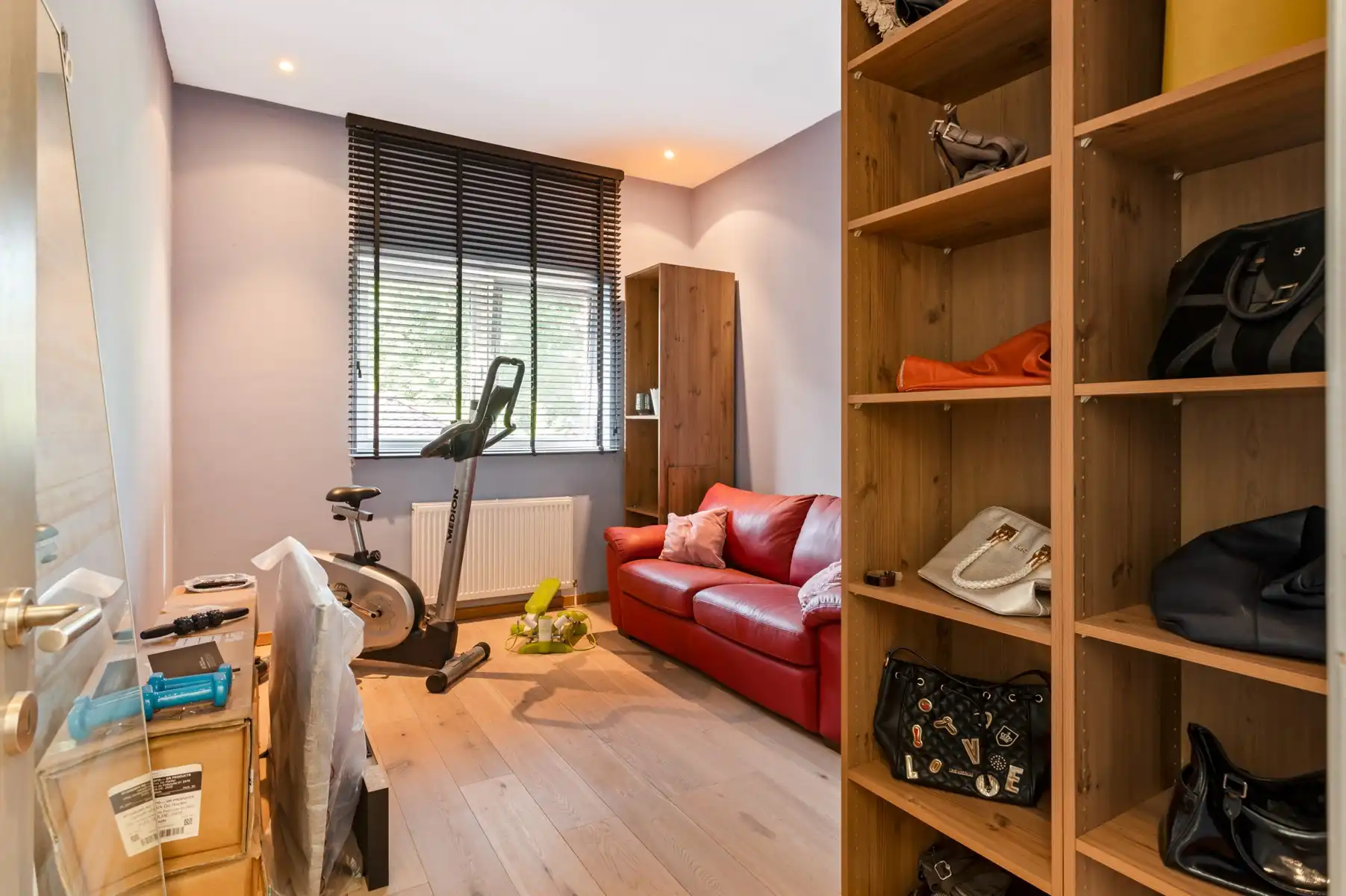 IN OPTIE !! Charmante en ruime villa met zwembad foto 32