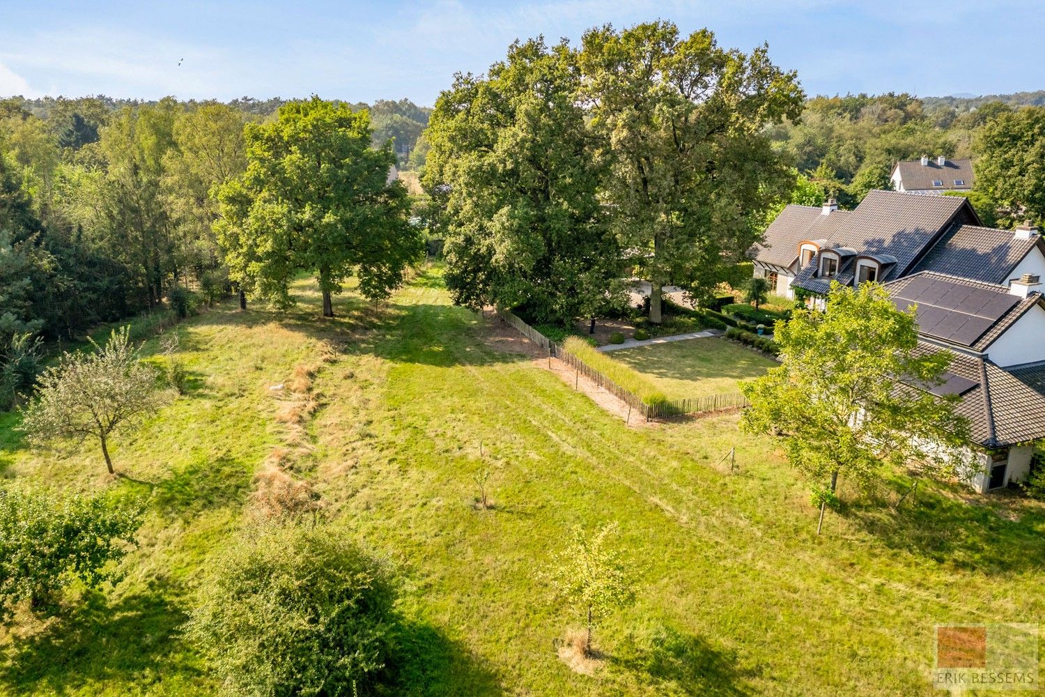 Bijzonder landhuis op bijzondere locatie grenzend aan Kattevennen en in de directe omgeving van Genk-Centrum foto 98