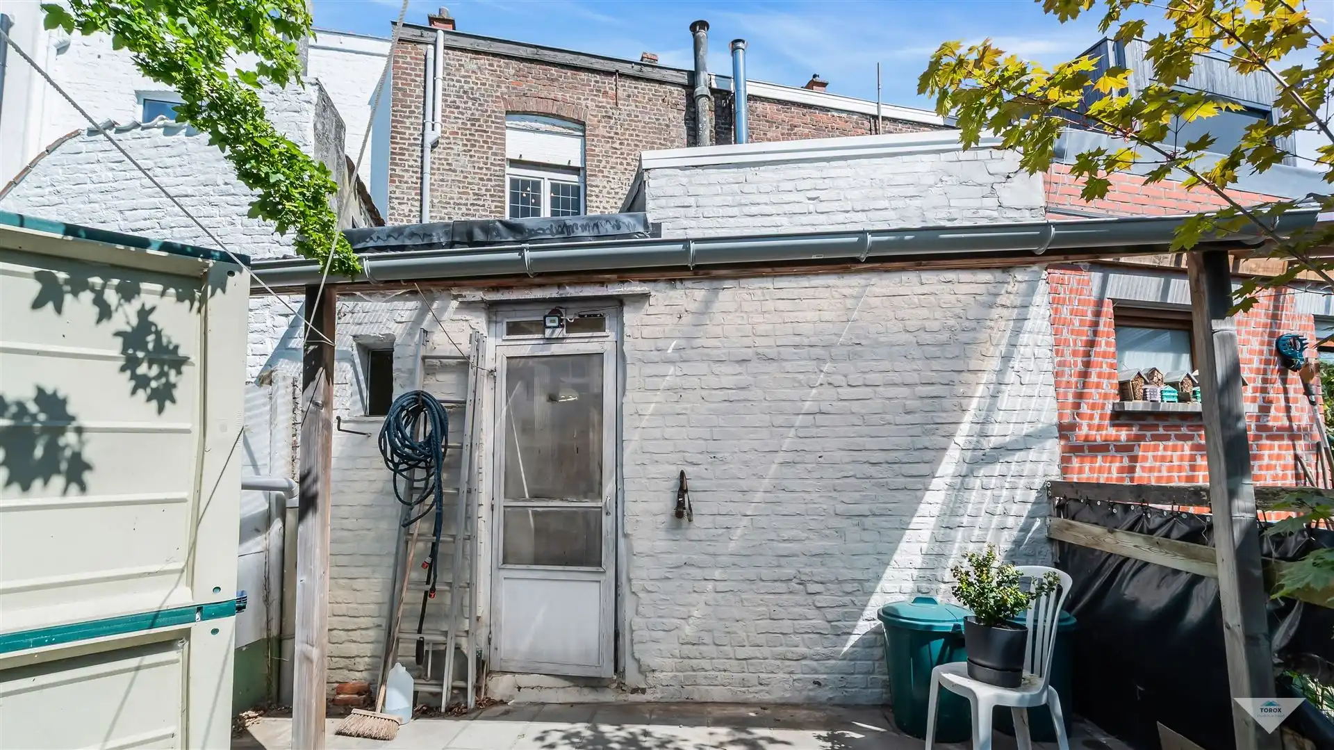 Te renoveren rijwoning met 3 slaapkamers op topligging foto 13