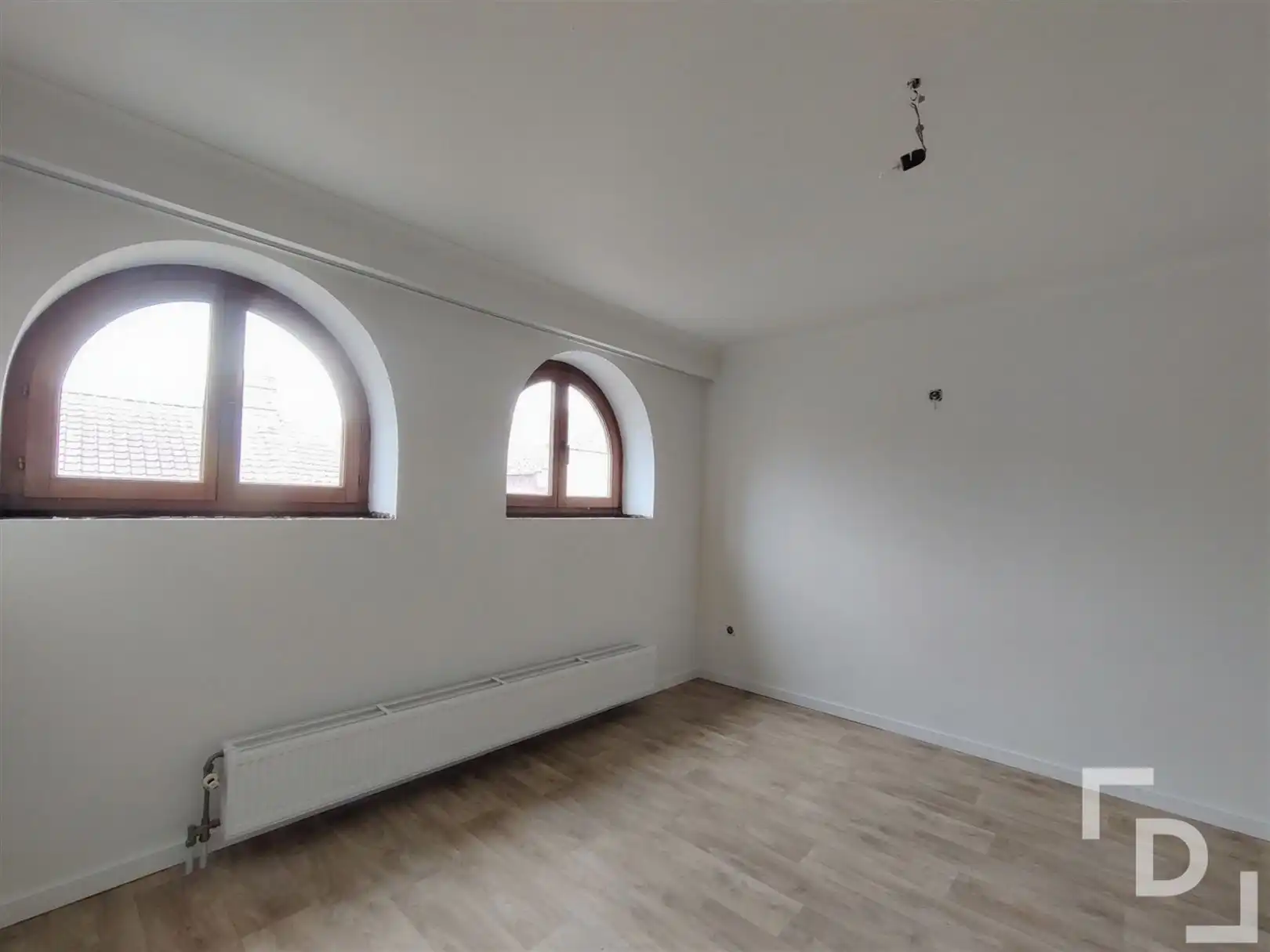 Gerenoveerd appartement in centrum Ieper foto 7