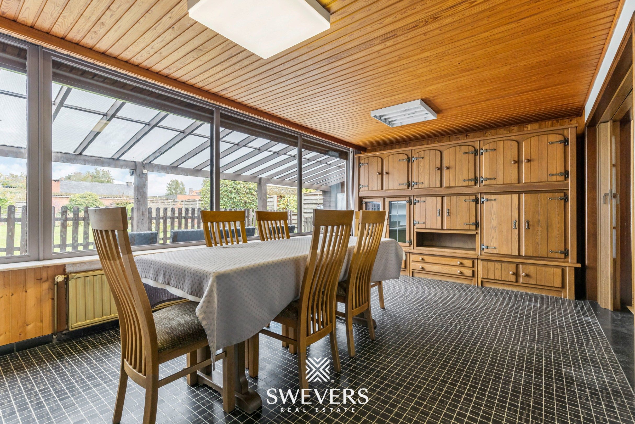 Woning met 4 slaapkamers op ruim perceel van 7a 06ca foto 8