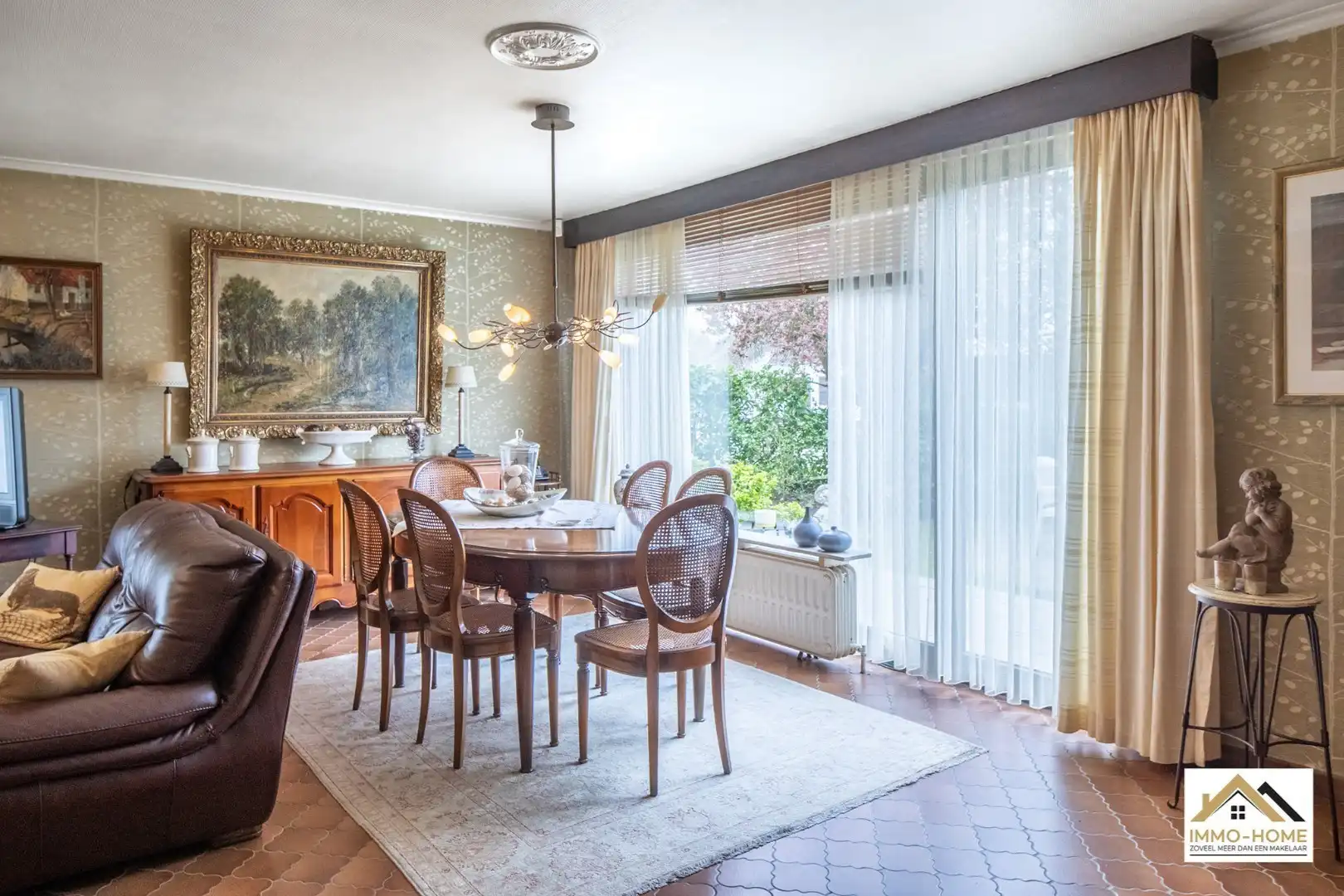 Charmante bungalow op topligging in woonwijk  foto 10