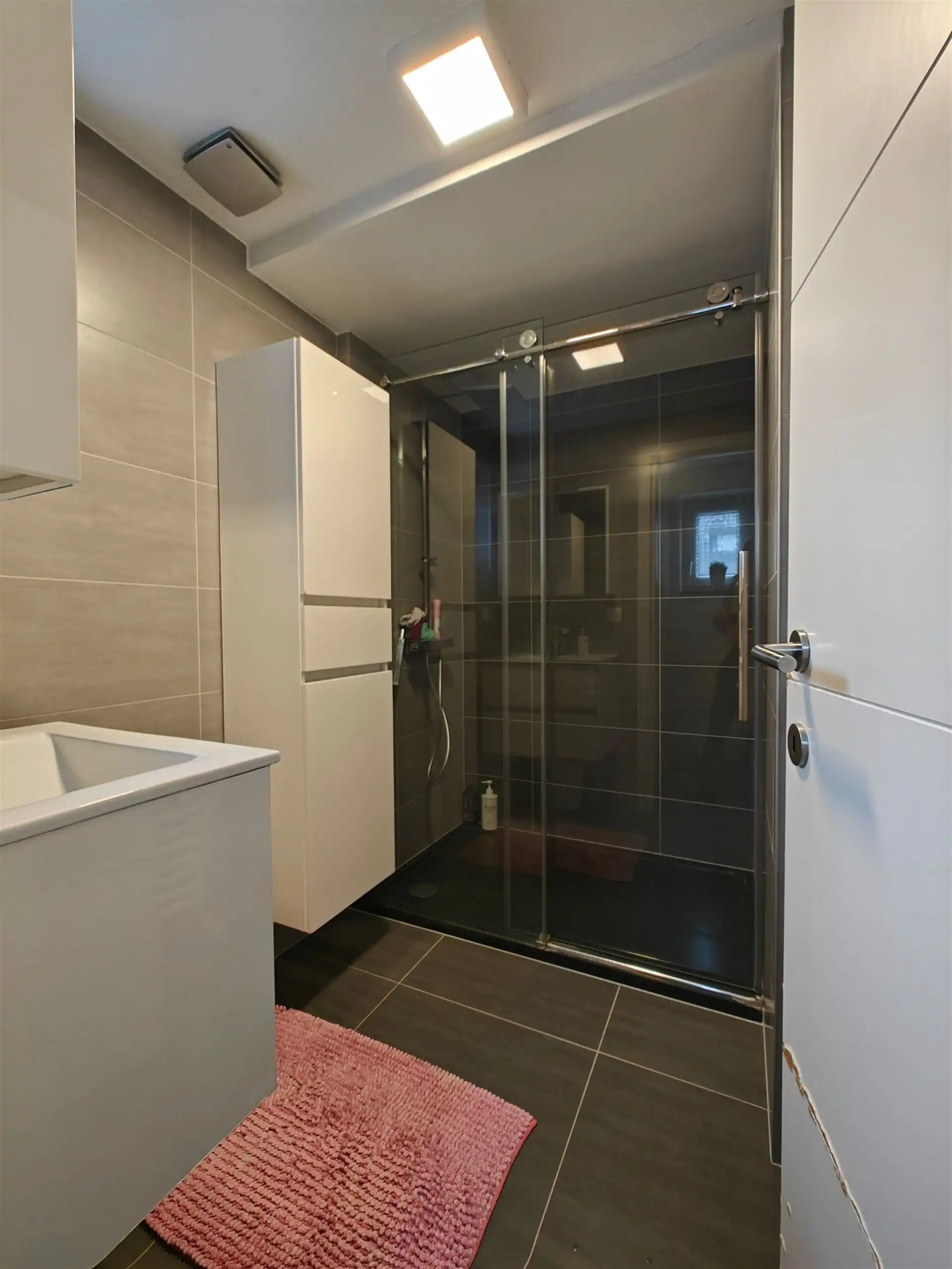 Instapklare woning met 3 slaapkamers  foto 16