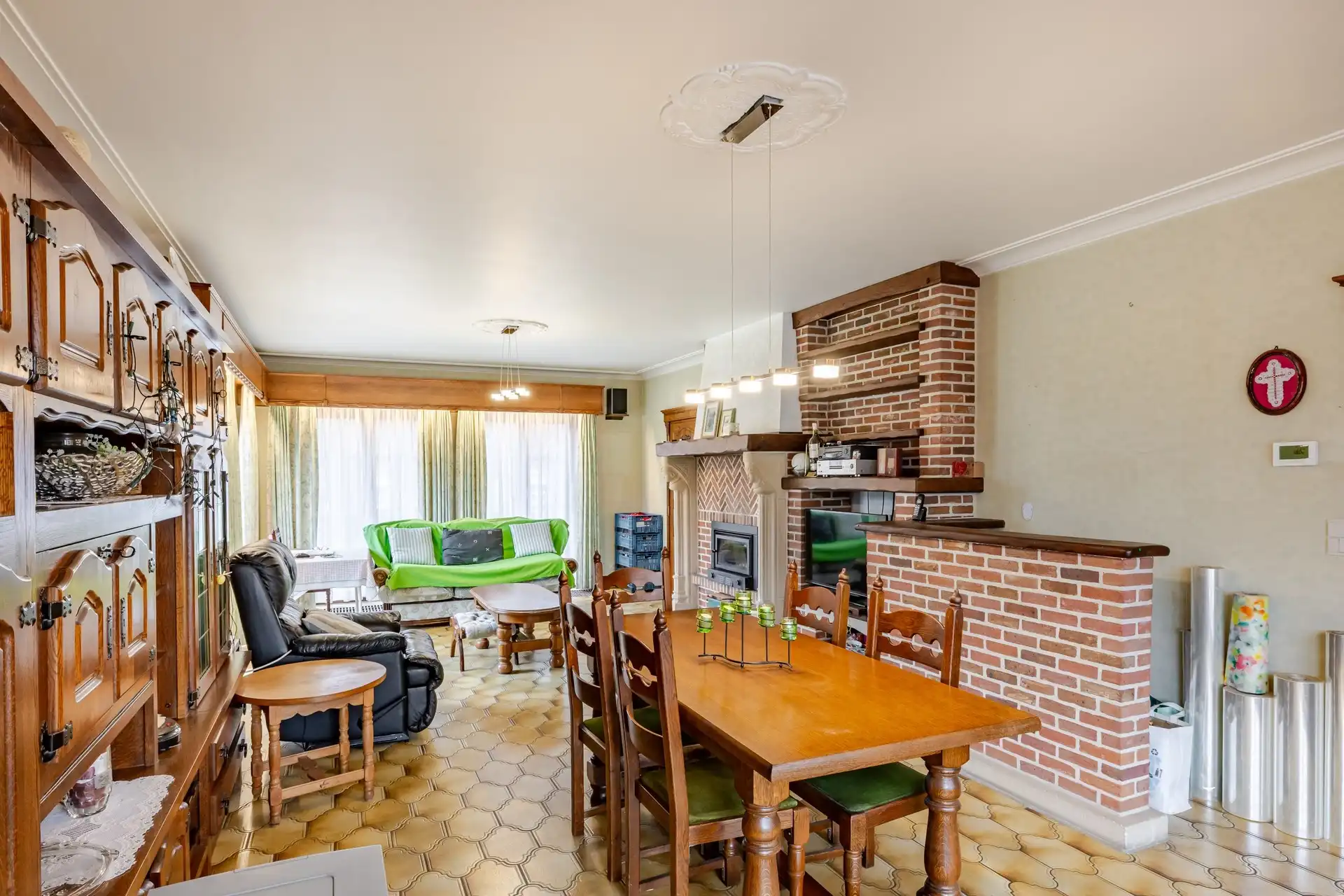 Charmante villa met zwembad op een mooi perceel van 942 m²  foto 13