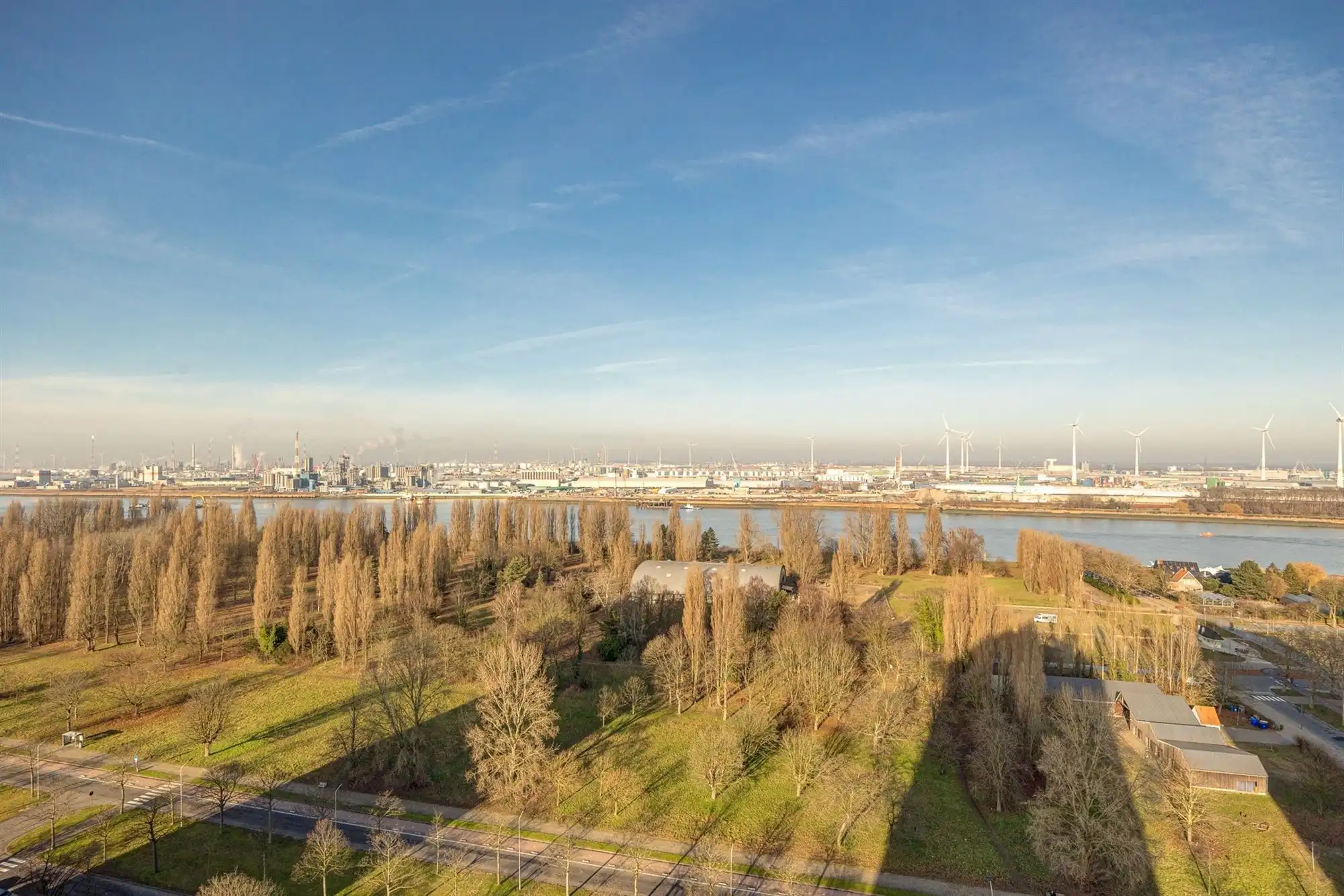 drieslaapkamerappartement met prachtig zicht foto 21