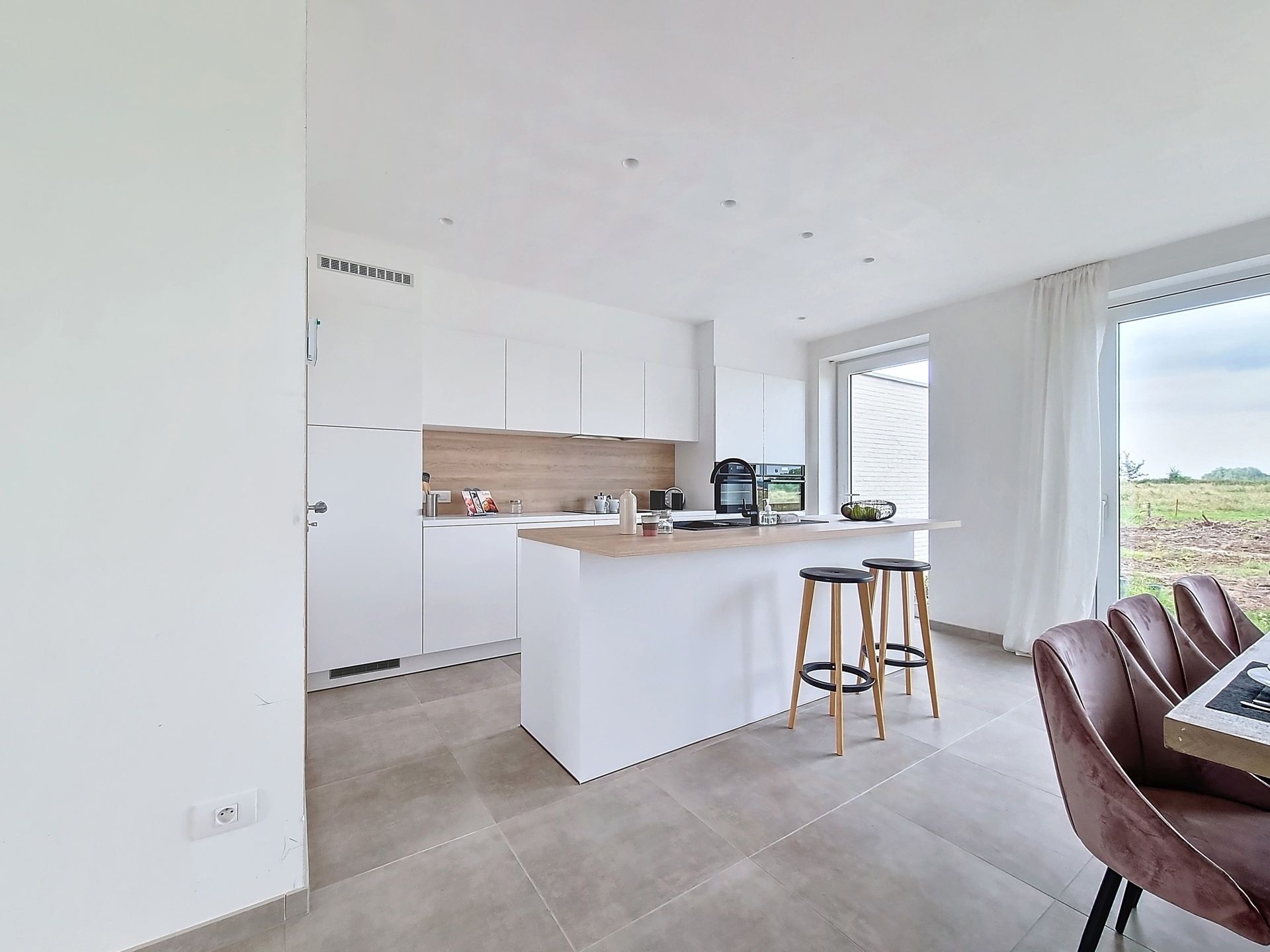 Nieuwbouwwoning met drie slaapkamers foto 12