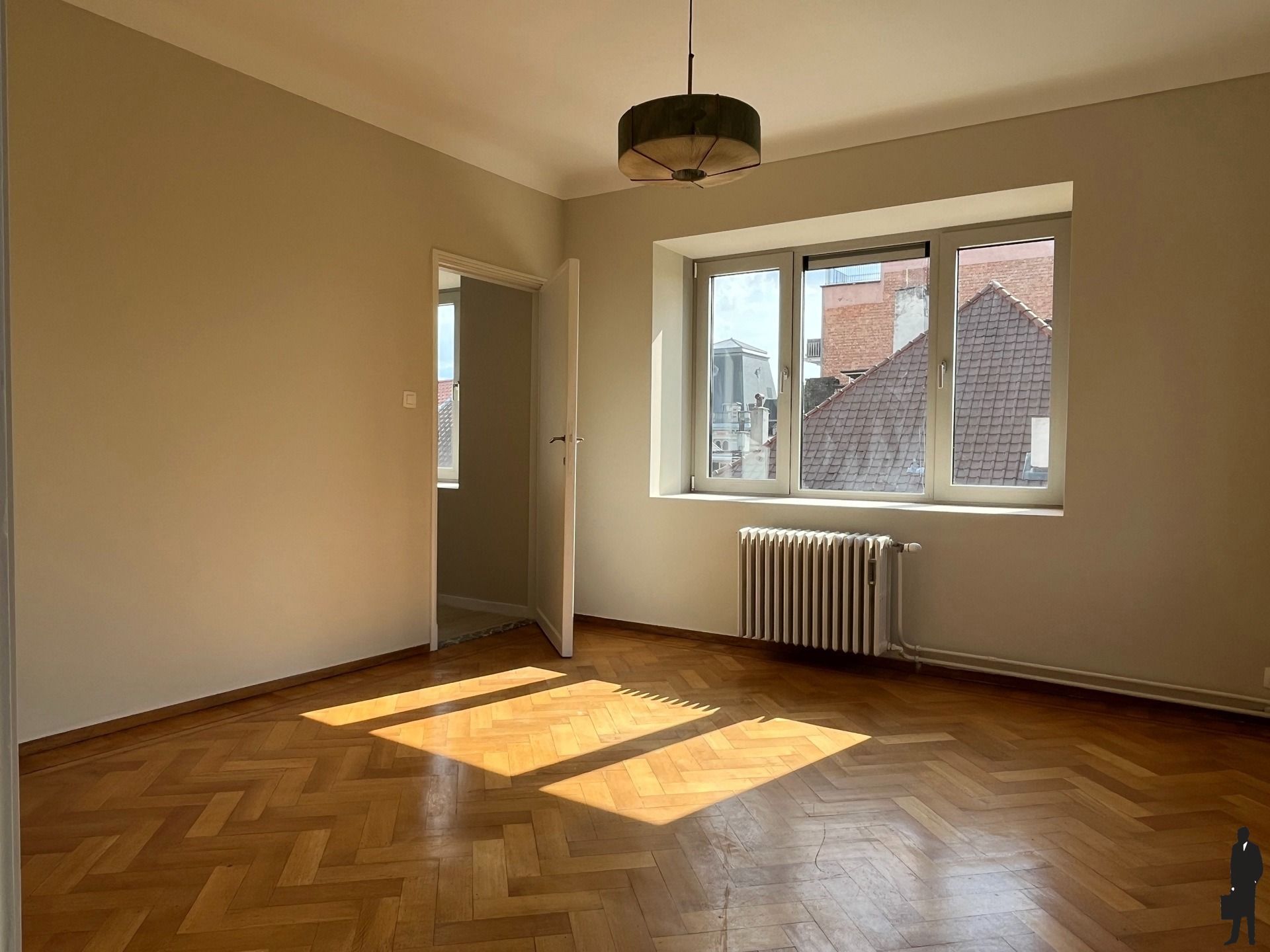 Lichtrijk en ruim appartement met prachtig uitzicht. foto 9