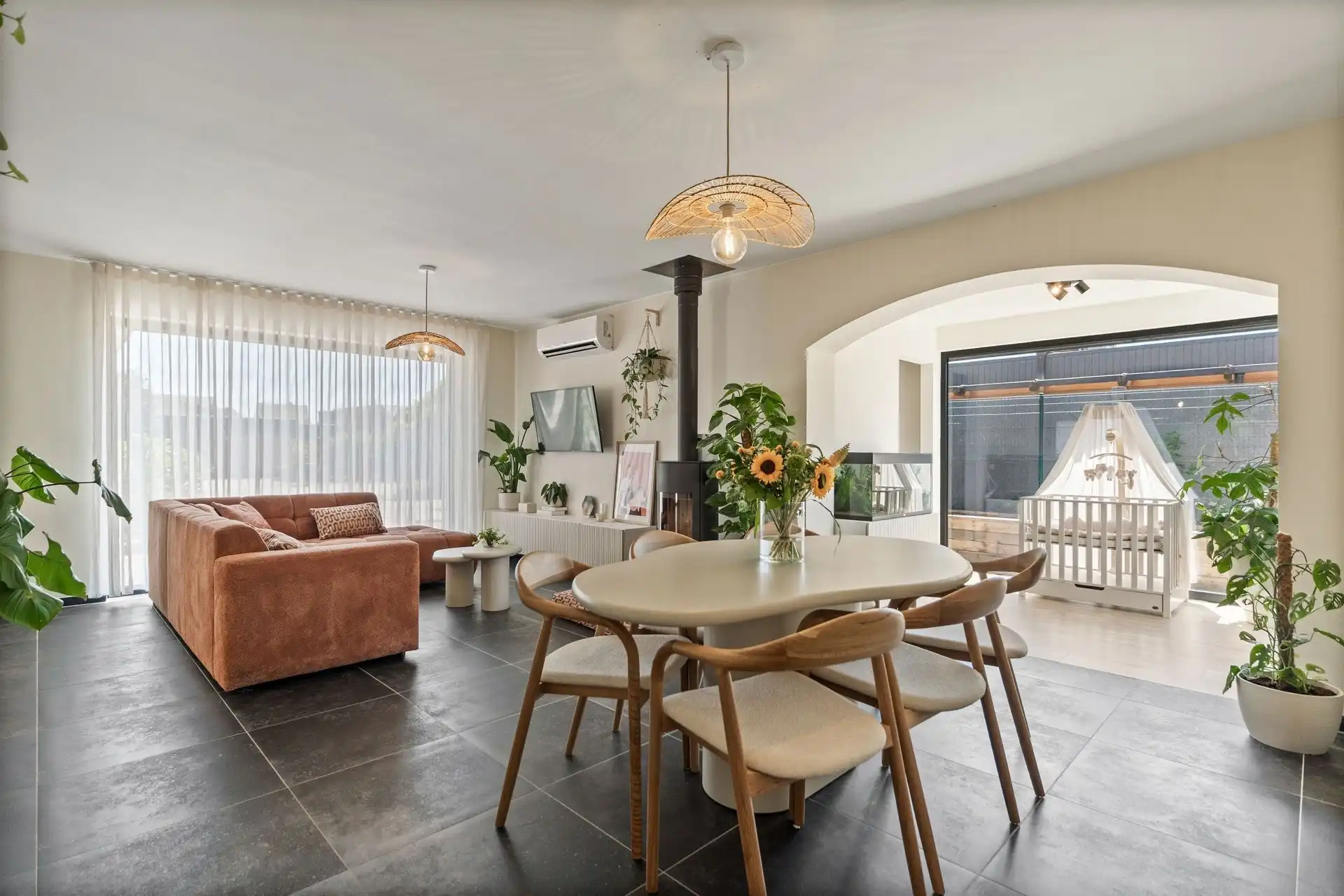 Prachtig vernieuwde, energiezuinige bungalow. foto 18
