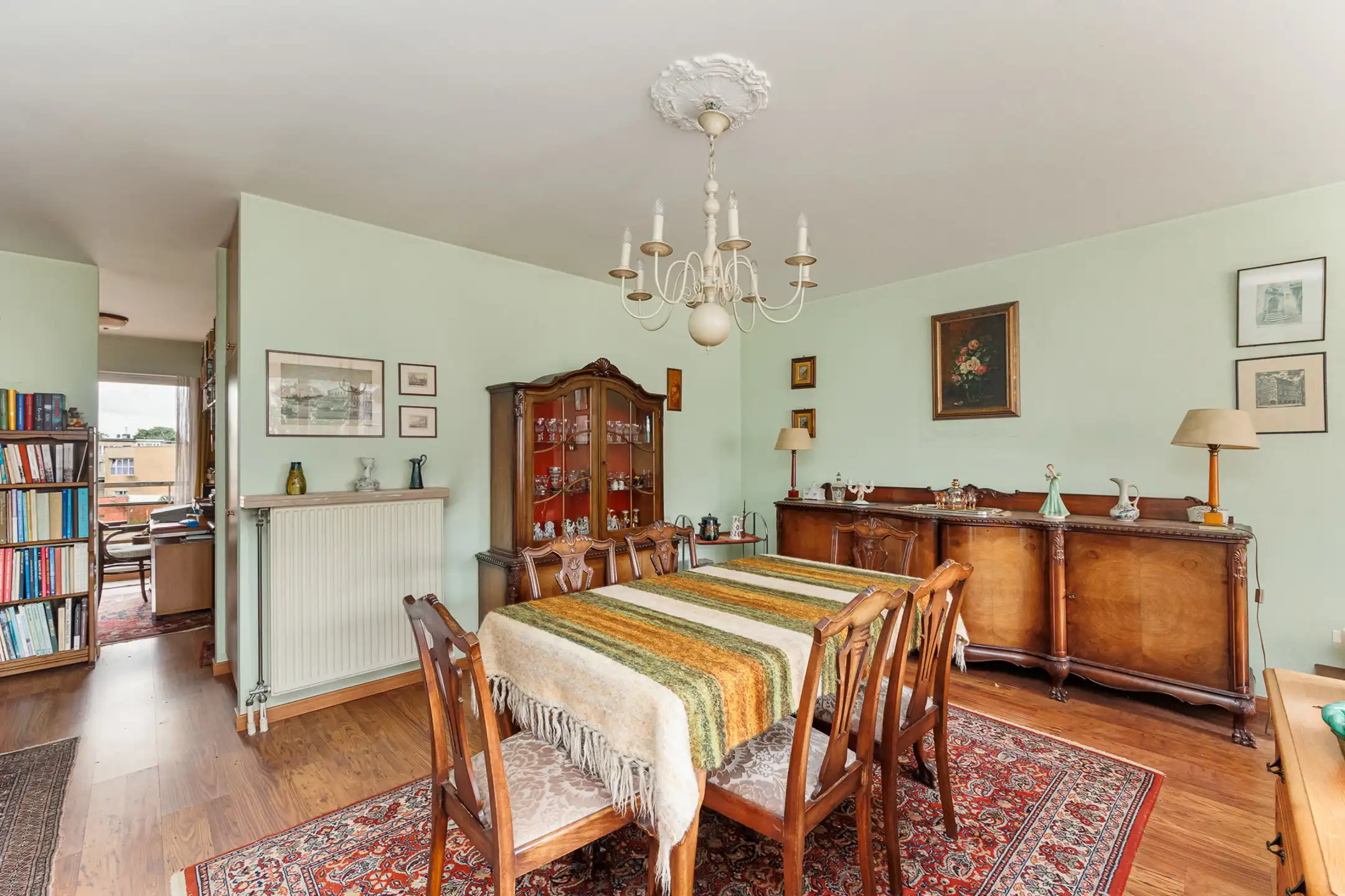 Appartement met 3 slaapkamers, groot terras en garage foto 8