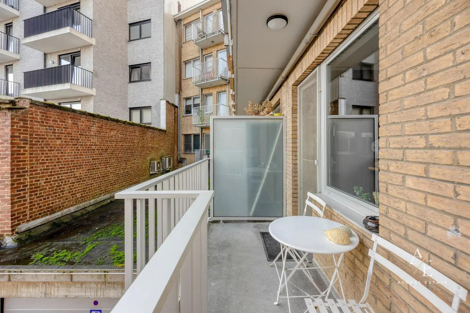 AALST - Vernieuwd appartement met 2 slaapkamers en terras! foto 9