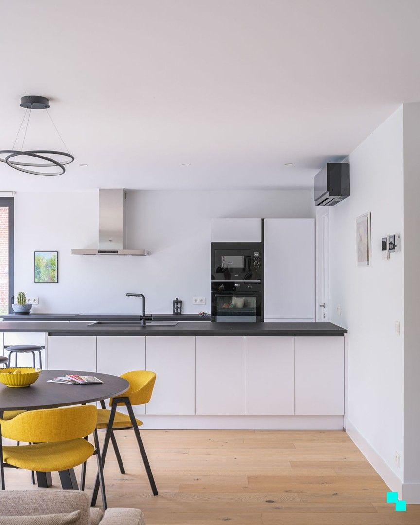Zonnig appartement met twee slaapkamers te Balegem dorp foto 16