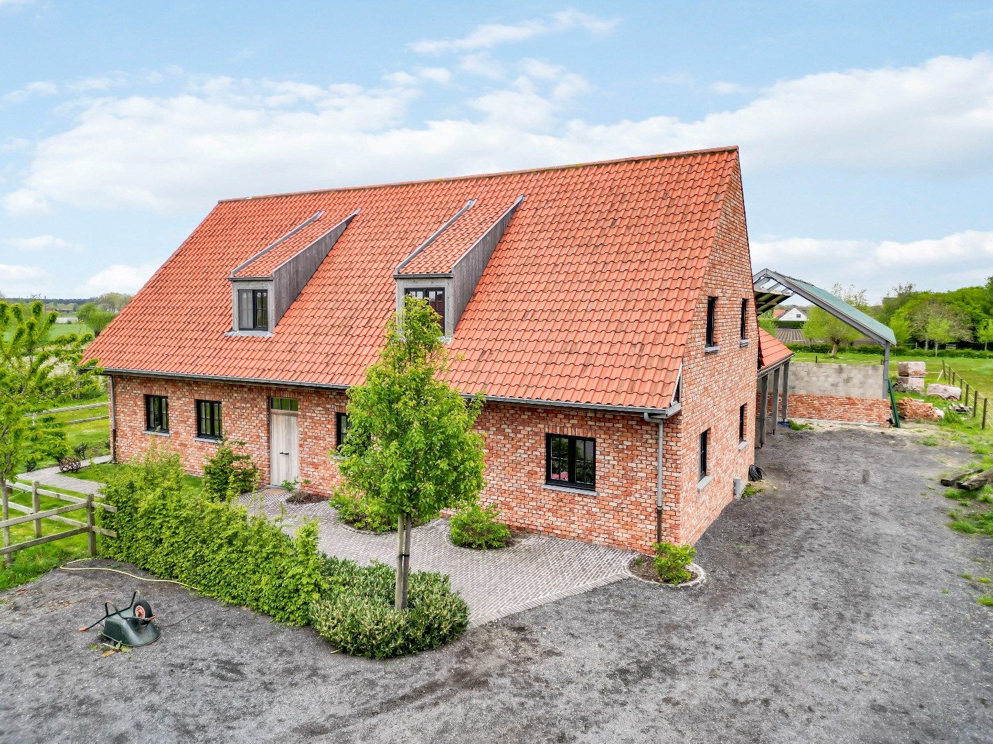 Uitzonderlijke hoeve in het landelijke Aartrijke foto 5