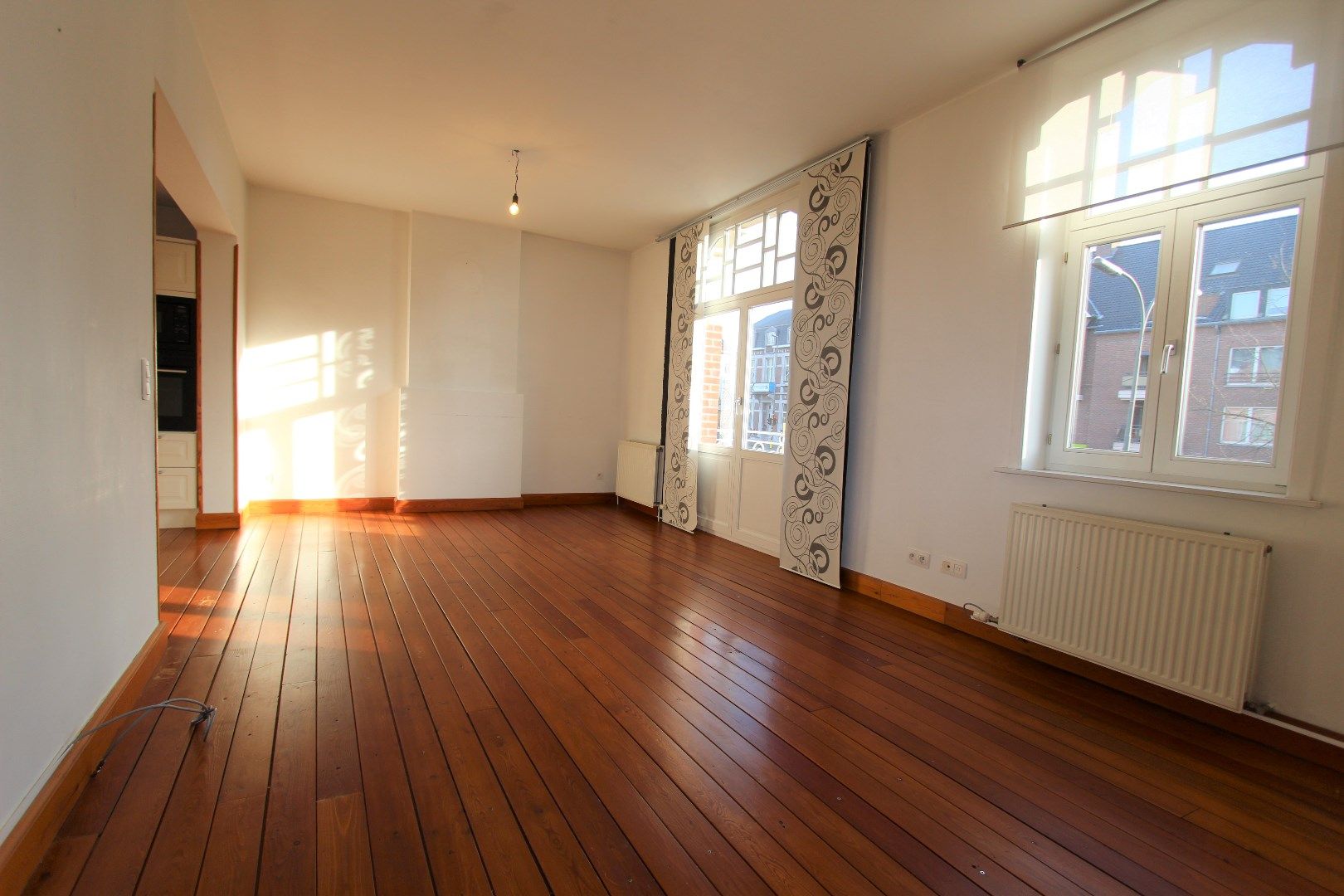 RUIM DUPLEX APPARTEMENT MET DAKTERRAS foto 2
