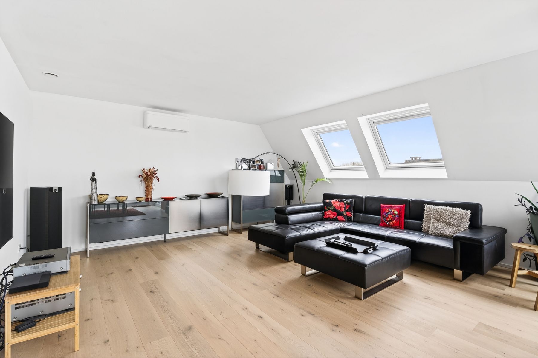 Luxueus en hoogwaardig afgewerkte penthouse te Oudenburg foto 5