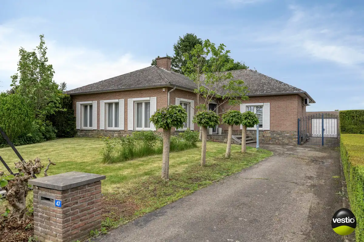 GELIJKVLOERSE WONING MET 3 SLK op 17A89CA NABIJ CENTRUM BILZEN. foto 37