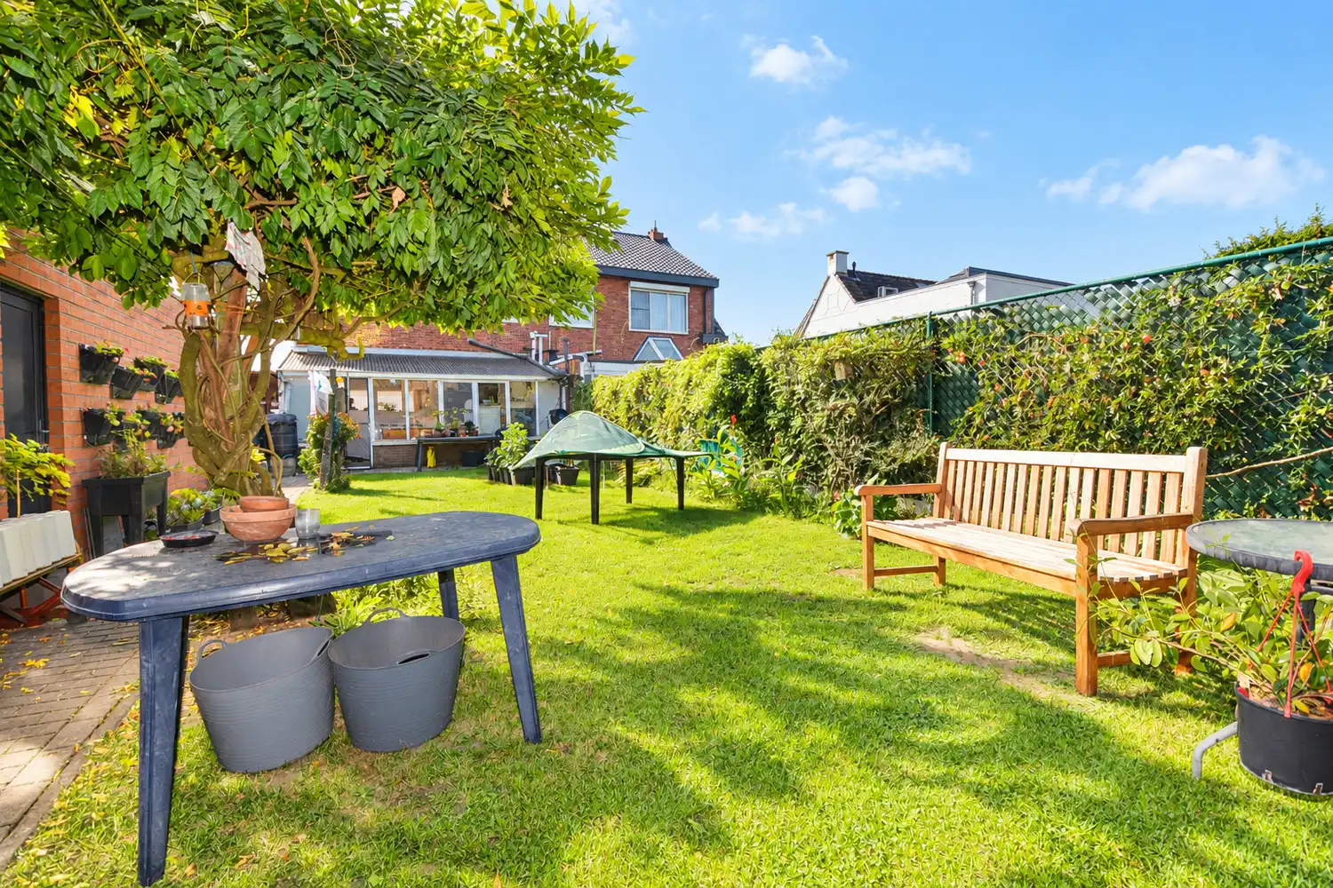 TE MODERNISEREN H.O.B. MET TUIN EN GARAGE! foto 13