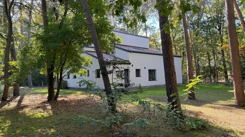 Charmante vernieuwde villa van 231m² op 20 are foto 22