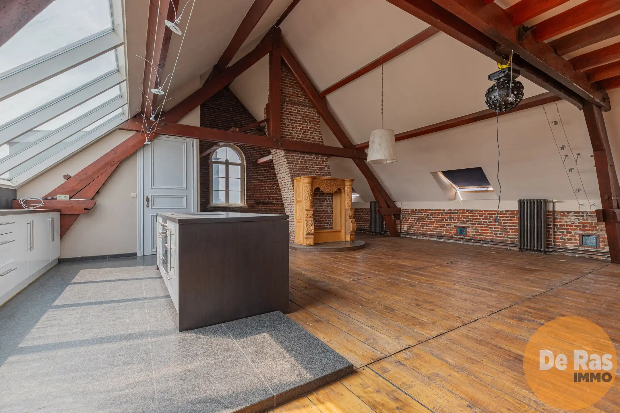 AALST - HERENHUIS MET 5 BOUWLAGEN foto 33