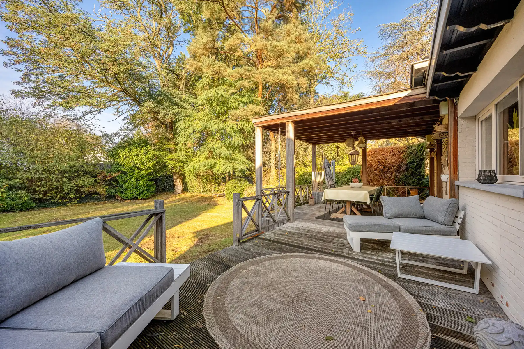 Karaktervolle villa, voorkant Schilde op ca. 1427 m² foto 23
