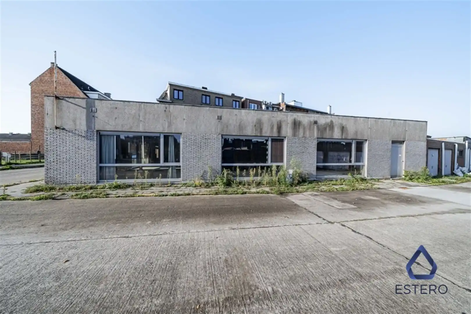 commerciële ruimte met appartement foto 2