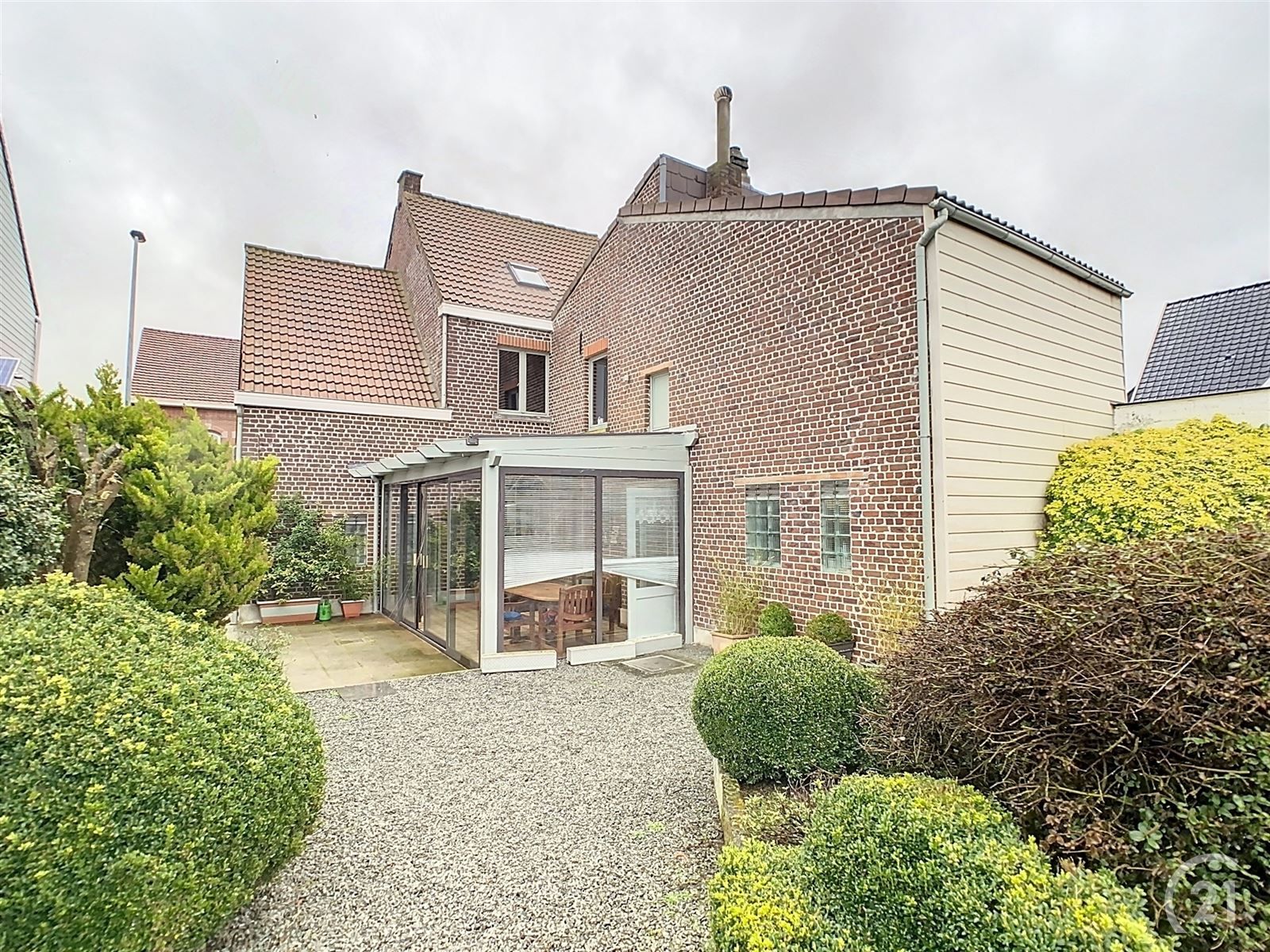 3 gevelwoning met garage en zuidgerichte tuin op 6are30 foto 4