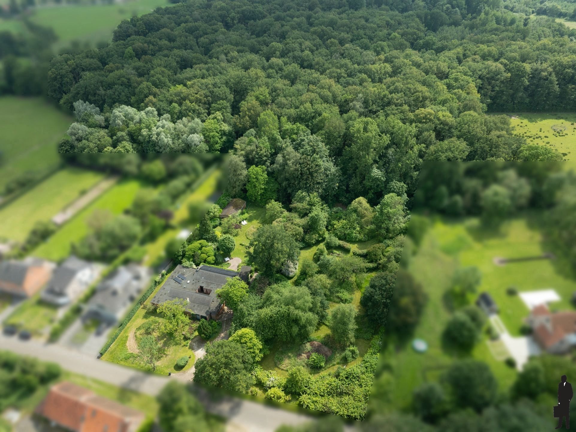 Uiterst charmante architectenwoning op toplocatie (Boshoek) foto 27