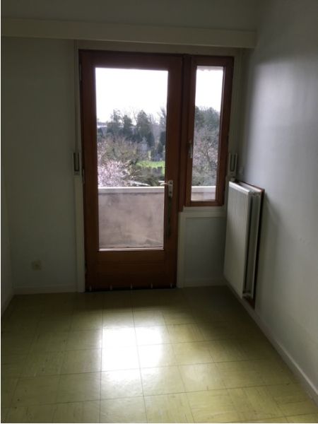 Appartement met 2 slaapkamers op de derde verdieping, met garagebox foto 8