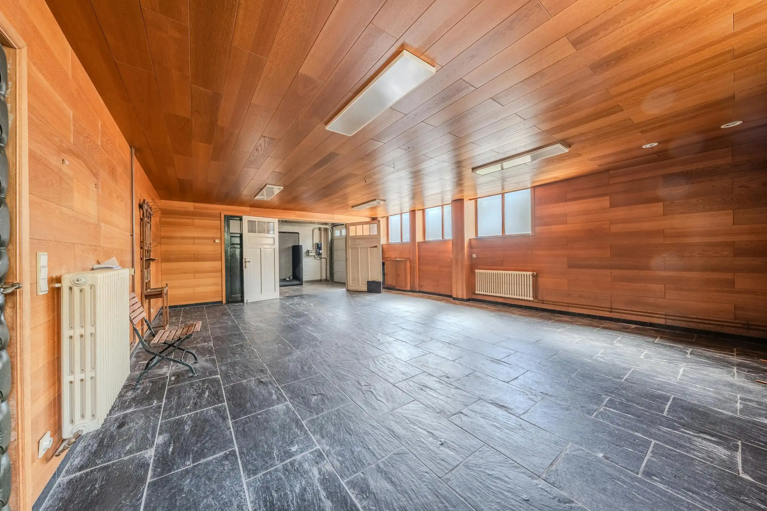 Hoekhuis met veel potentieel te koop te Mariakerke foto 24