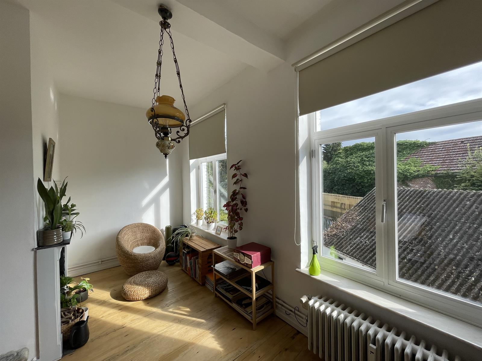 OORDEGEM - Charmant appartement met koer vlakbij het centrum foto 3