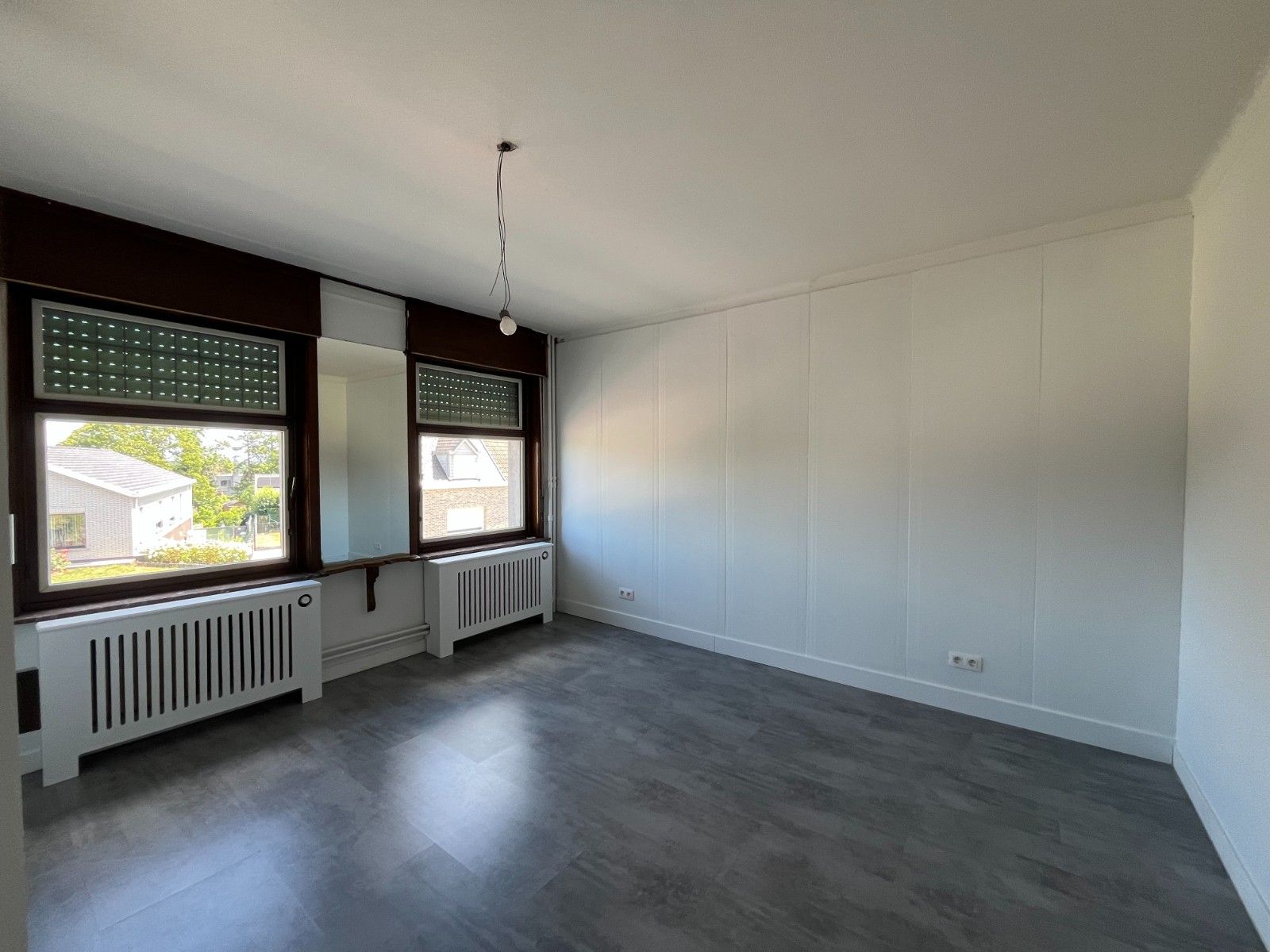 Te Huur: Karaktervolle, gerenoveerde woning met 6 slaapkamers in Kruisem foto 18