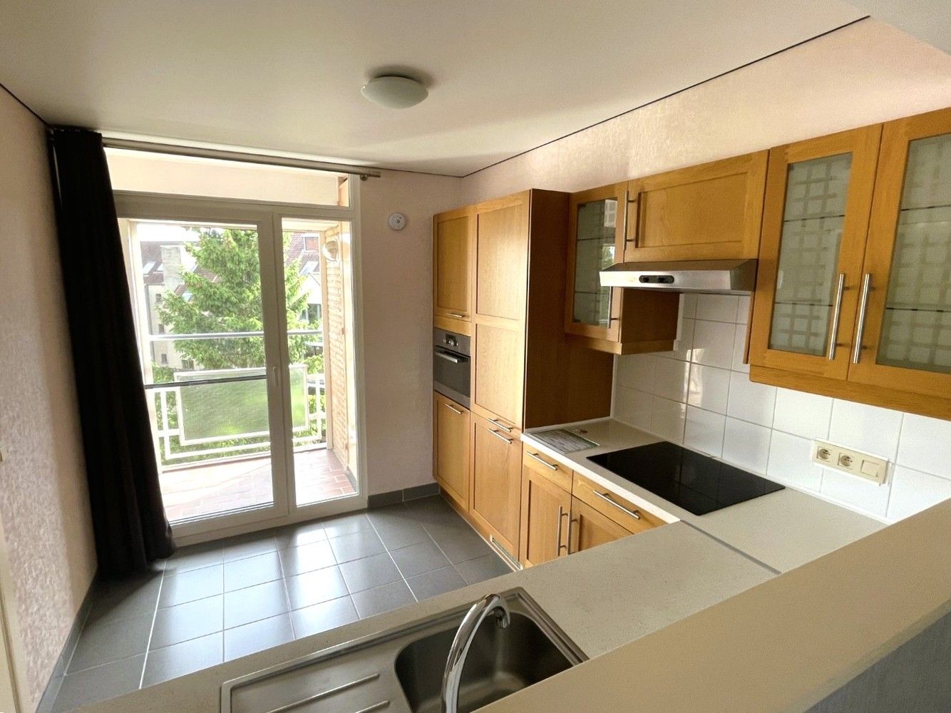 Rustig gelegen 3-kamerappartement MET garagebox foto 7