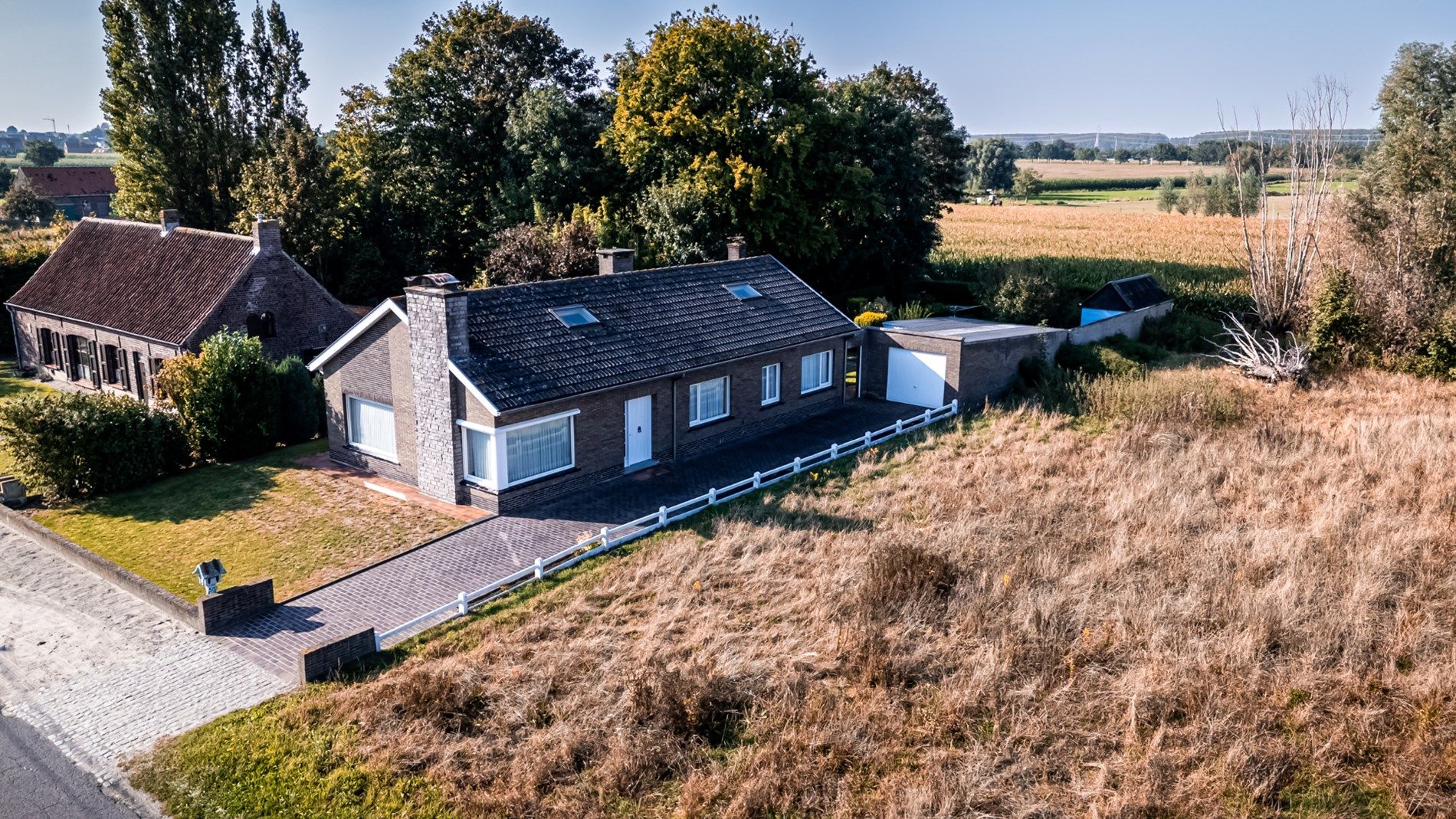 Landelijk gelegen woning op 874 m² te Maldegem foto 2