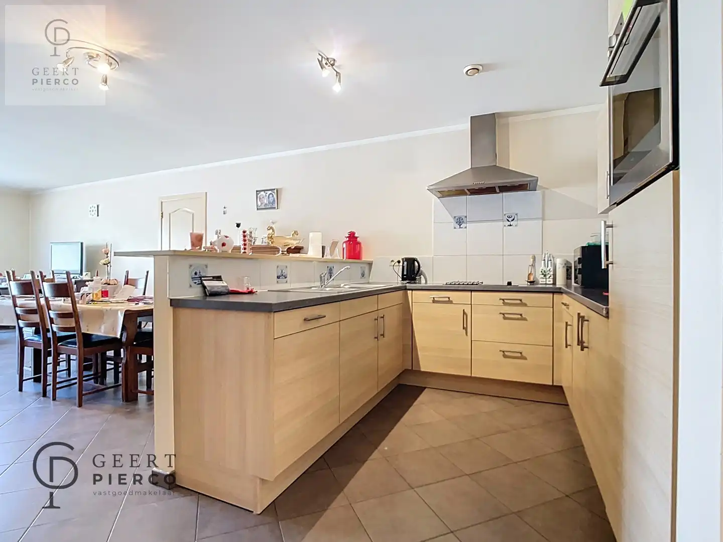 Gezellige studio foto 5