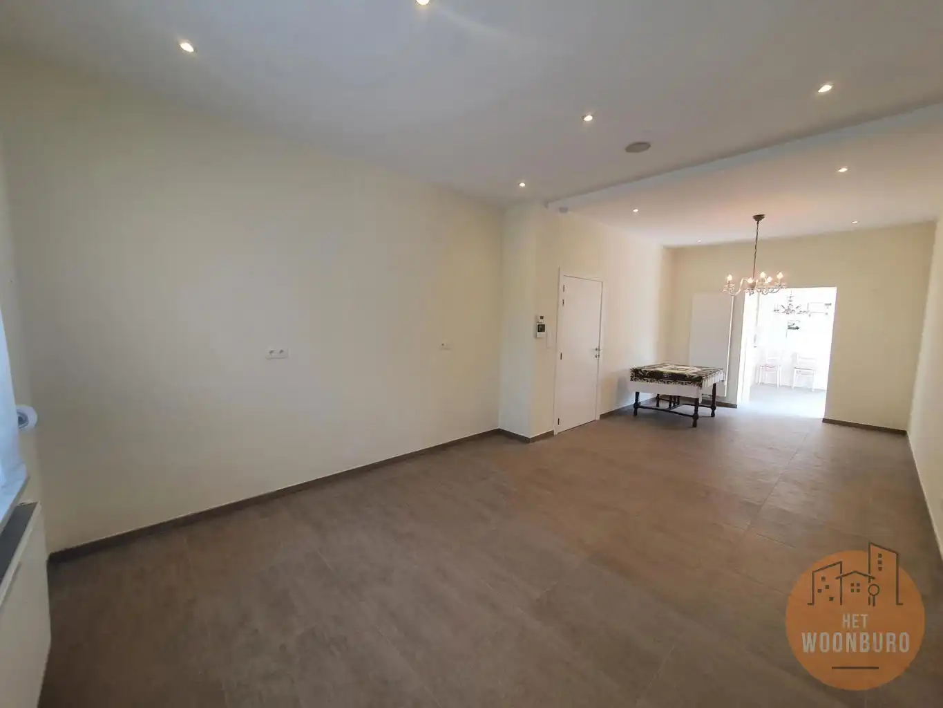 Woning HOB met garage en tuin foto 8