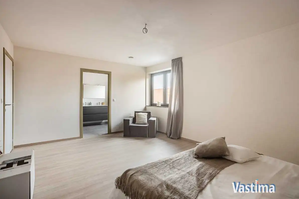 Nieuwbouw gesloten woning met 3 slaapkamers, garage en tuin foto 34
