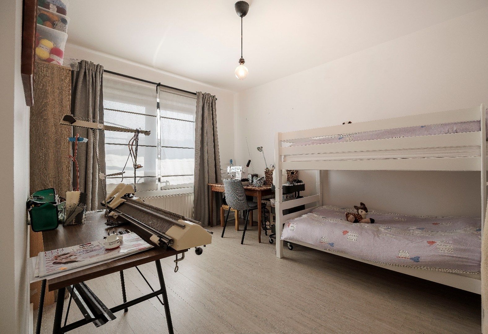 Top gerenoveerde woning met uitzonderlijke lichtinval in het hartje van Heist foto 13