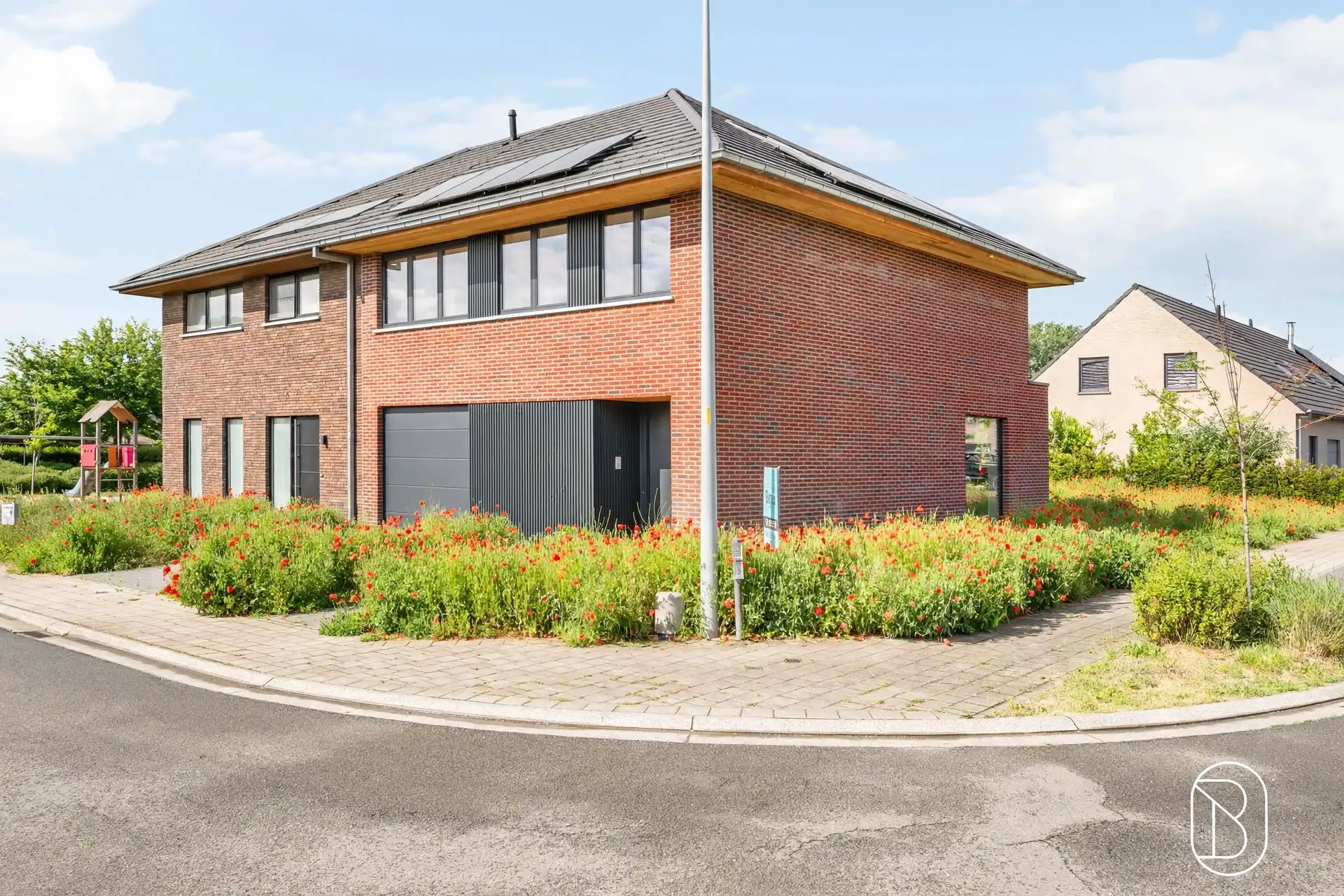 Kwalitatieve moderne ruime nieuwbouwwoning HOB met 3 SLK! foto 24