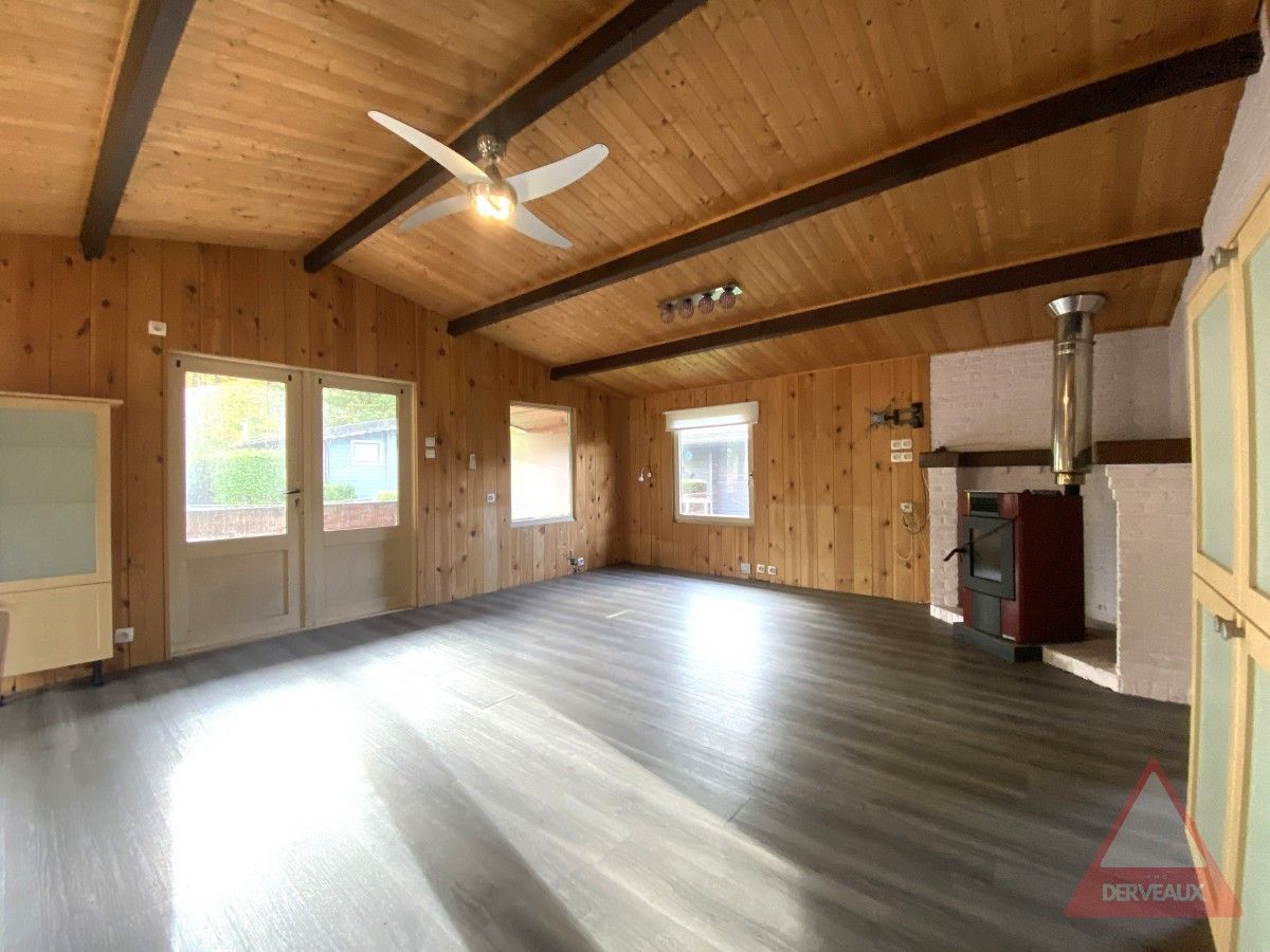 Zonnebeke – Gezellige chalet in groene omgeving foto 6