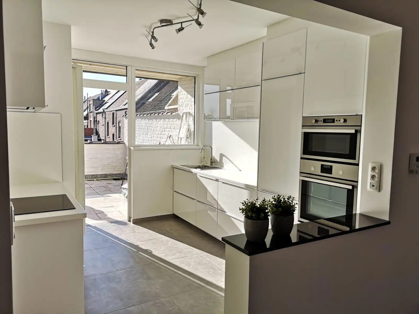 Te huur : Ruime instapklare woning nabij centrum Aalst foto 6