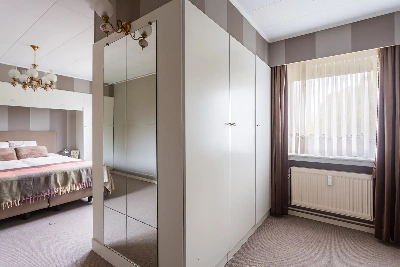 Ruim hoekappartement met 3 slaapkamers foto 19