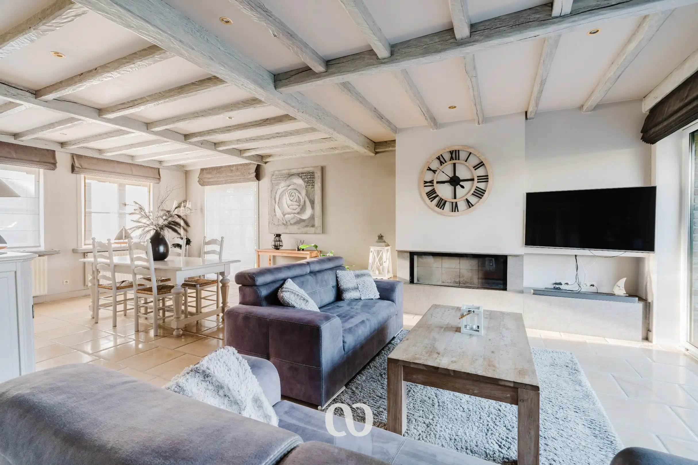 Instapklare gezinswoning met 4 slaapkamers en tuin foto 4
