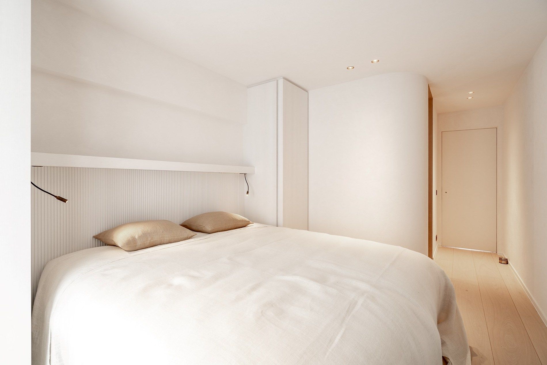 Hoogwaardige renovatie op topligging in Het Zoute foto 13