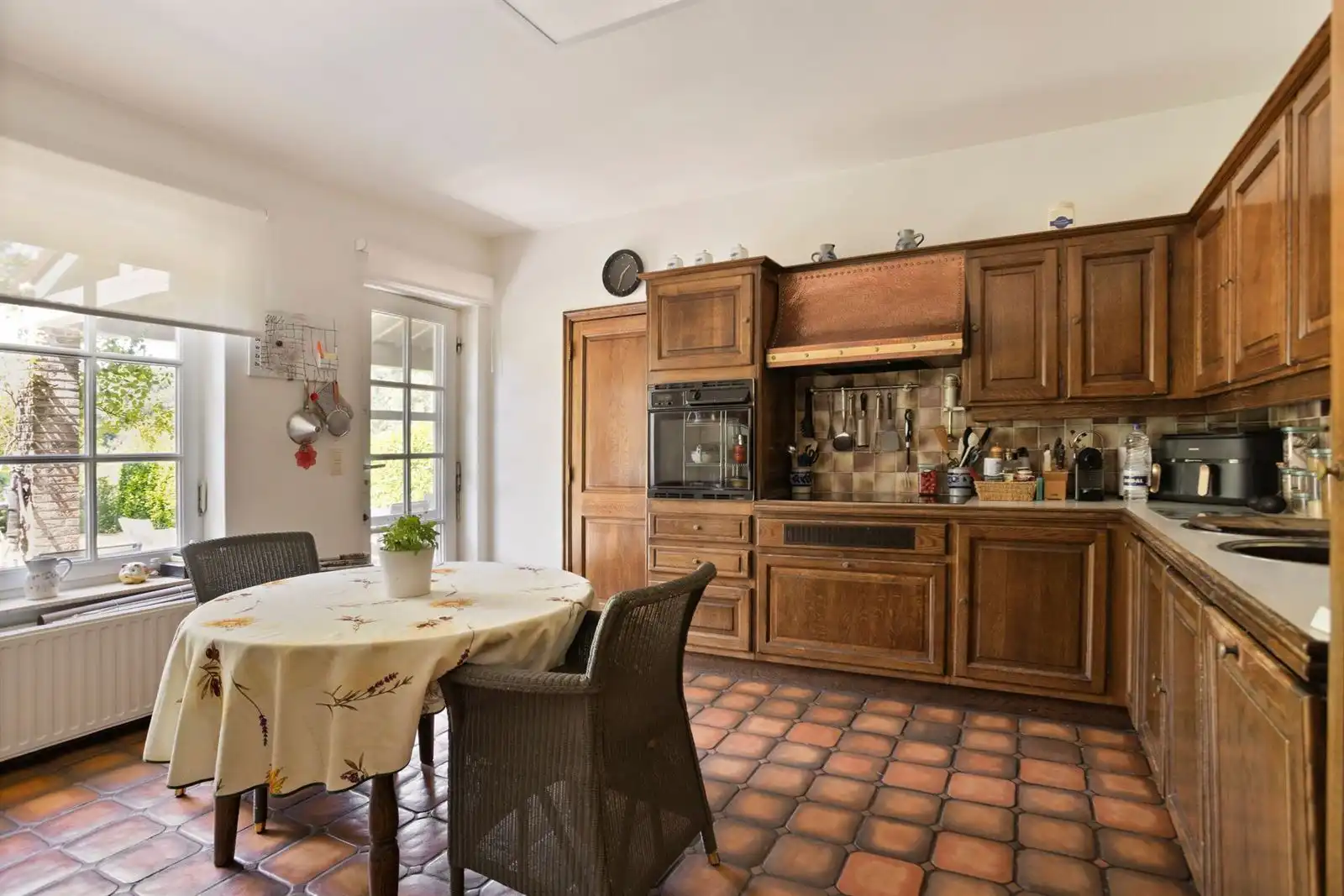 Woning met 4 slaapkamers op een terrein van 21a 92ca foto 13