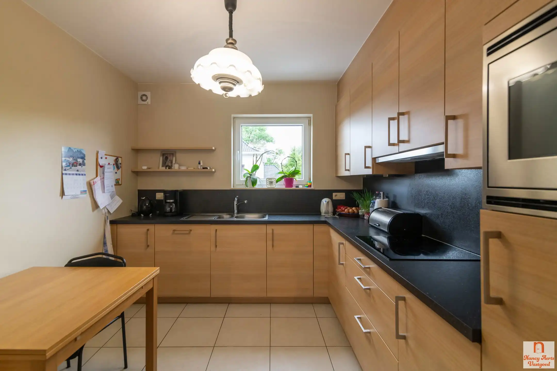 Ruim energiezuinig duplexappartement met terras in Halen foto 8