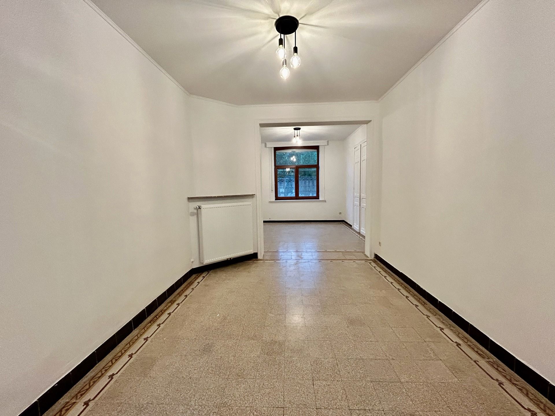 Ruime woning met buitenruimte vlakbij het centrum. foto 6