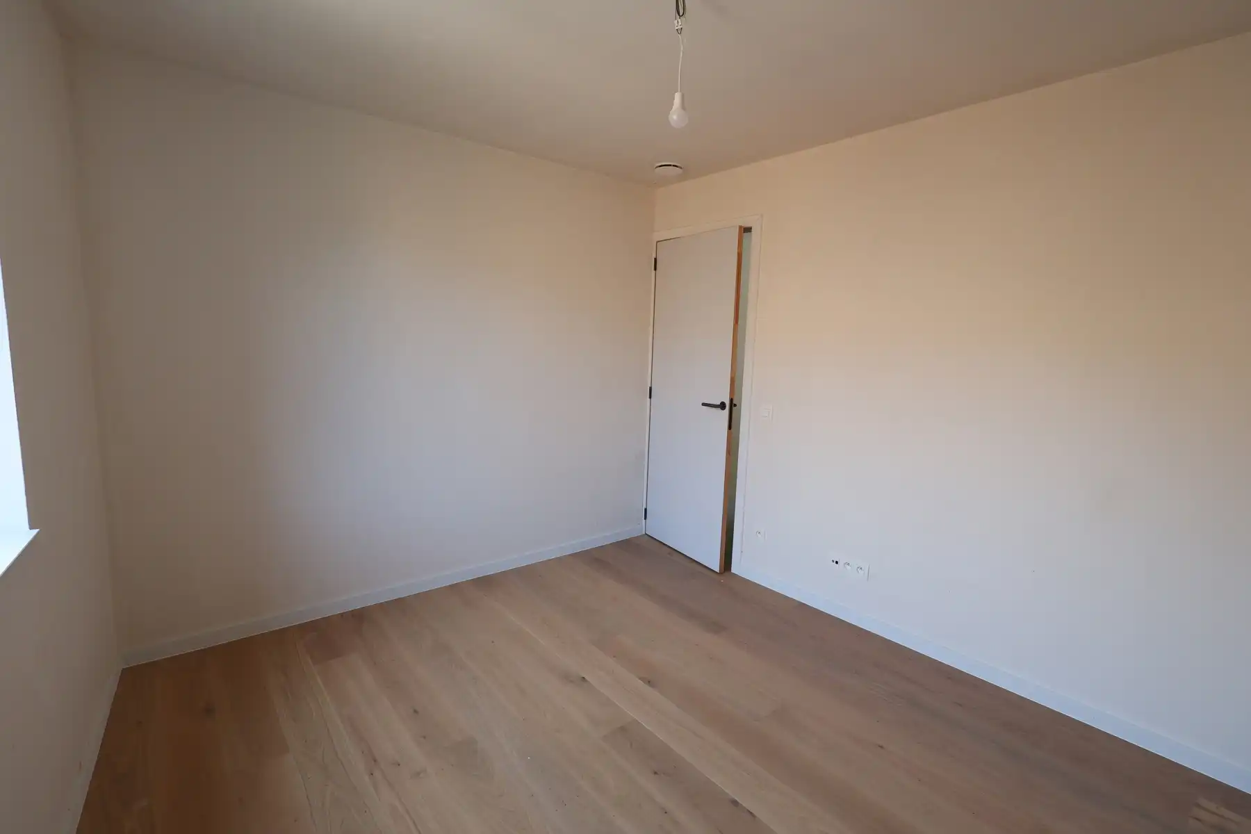 Nieuwbouw appartement op de 1ste verdieping van 84m² met 2 slaapkamers en terras. foto 8