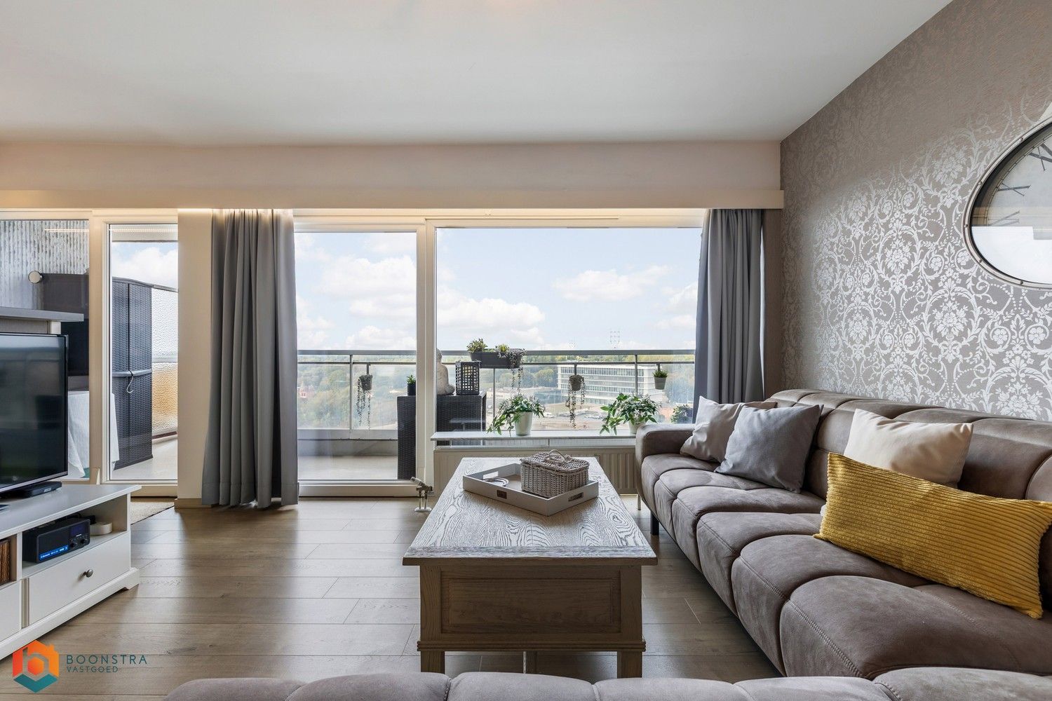 Gerenoveerd app. met 2 slpkrs en parking in Mechelen foto 6