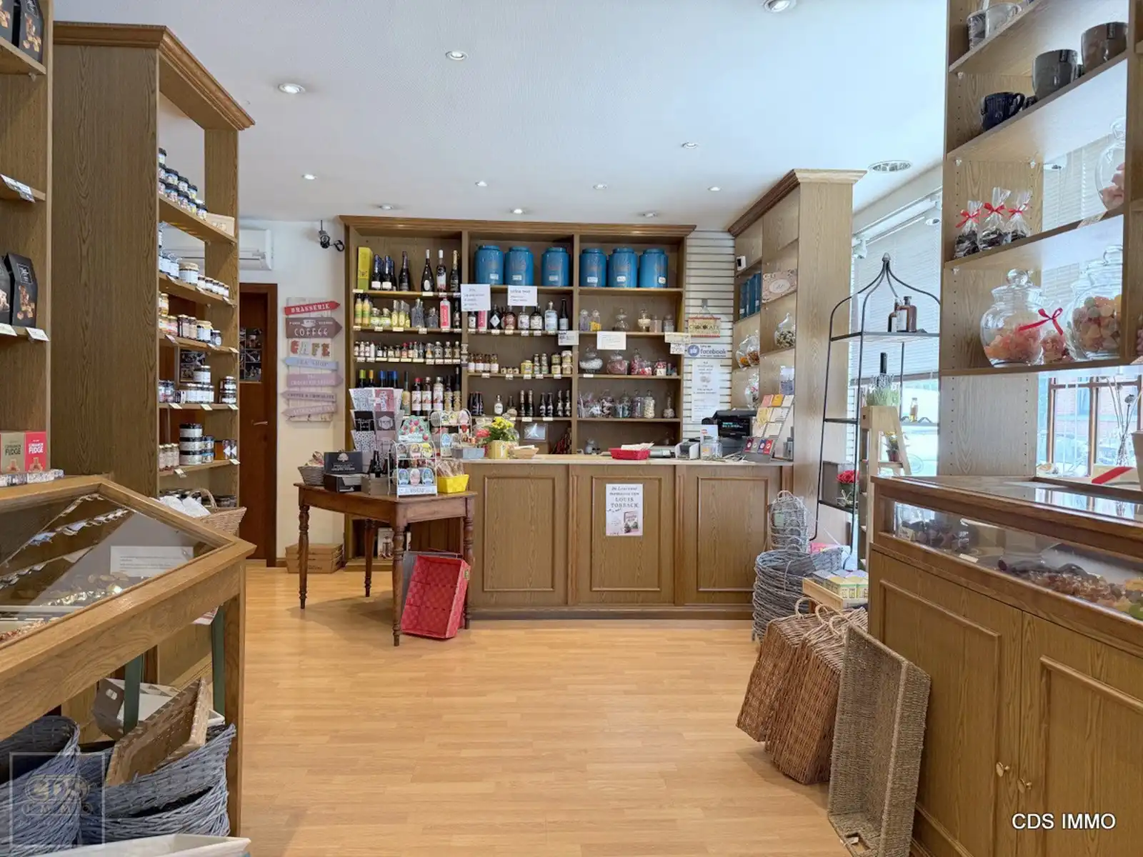 Handelspand + flat foto 2