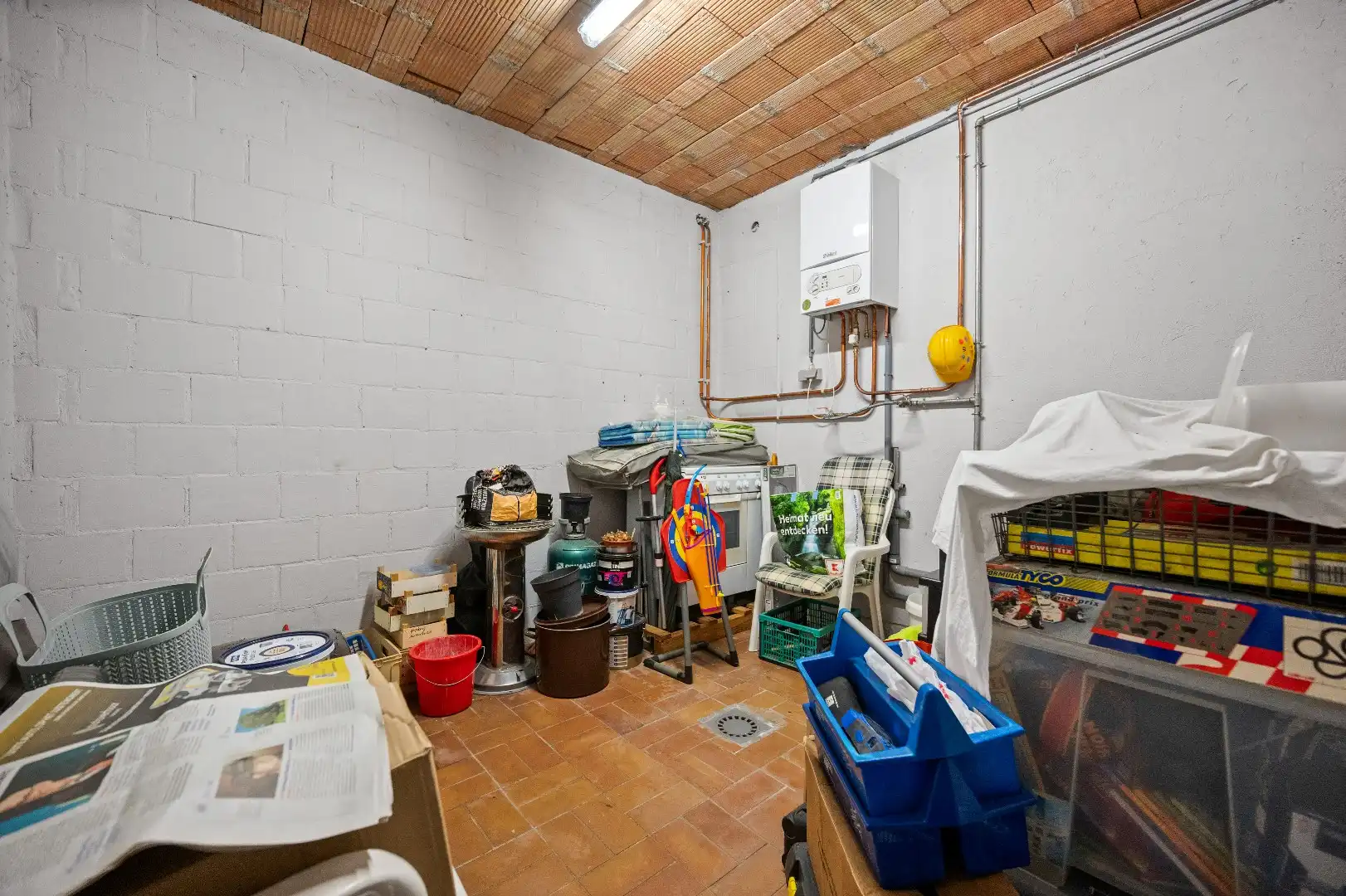Instapklaar appartement + ruime casco woonst met tuinzicht foto 18